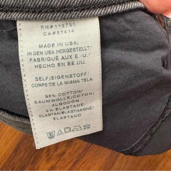 True Religion Keira Low Rise Distressed Black Denim Shorts Size 26 - Picture 6 of 7